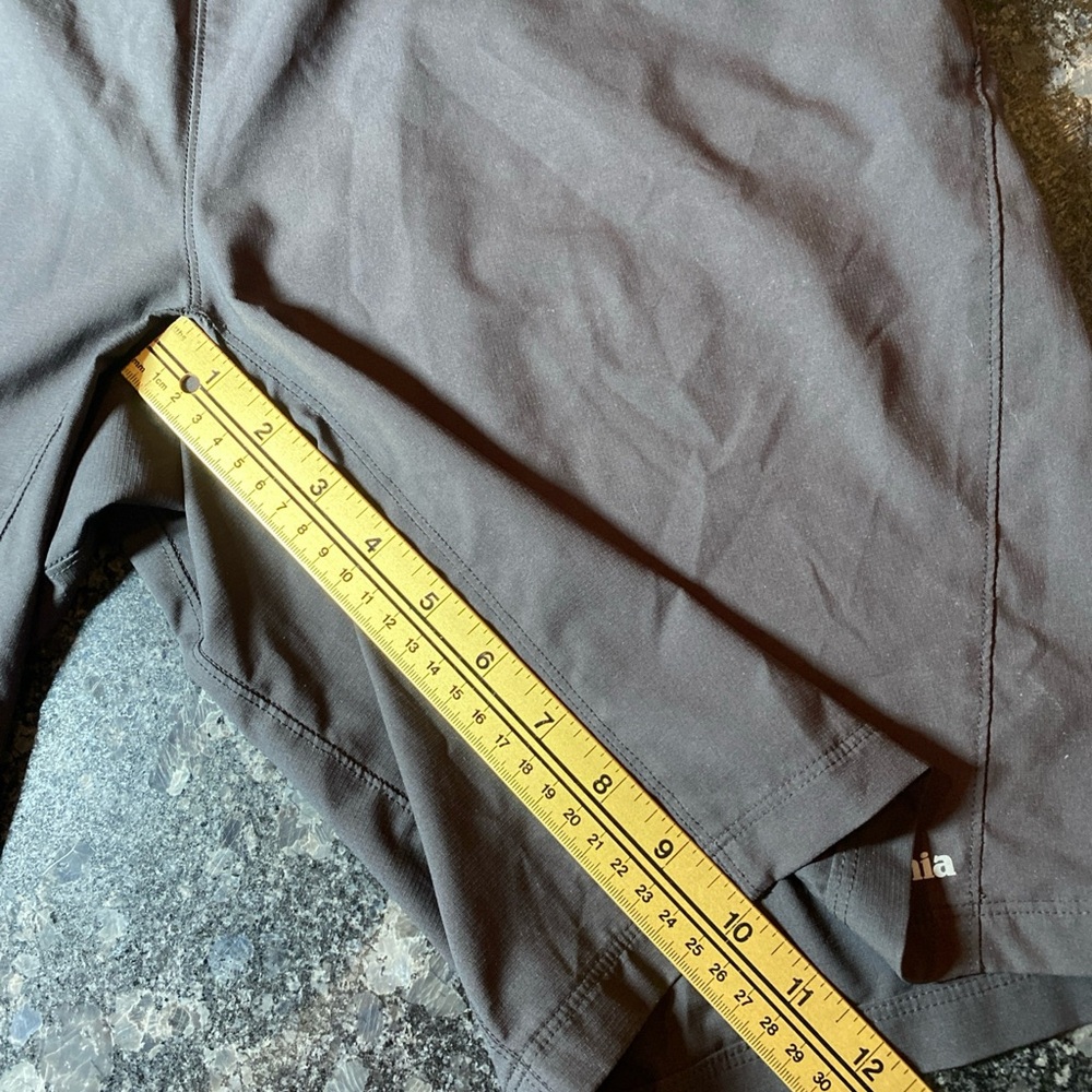 Patagonia Shorts Mens Medium Black Terrebonne Trail Hiking Performance Outdoor - Picture 6 of 6